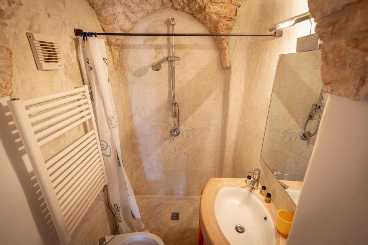 Vacation And Short Stay Suites & Apartments Ceglie - Celso Челье-Мессапика Экстерьер фото